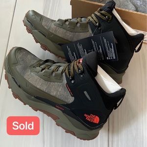*SOLD* The North Face Men's VECTIV Exploris Mid FUTURELIGHT Boots